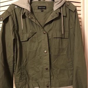 NEW LOOK, NWOT army style jacket lg